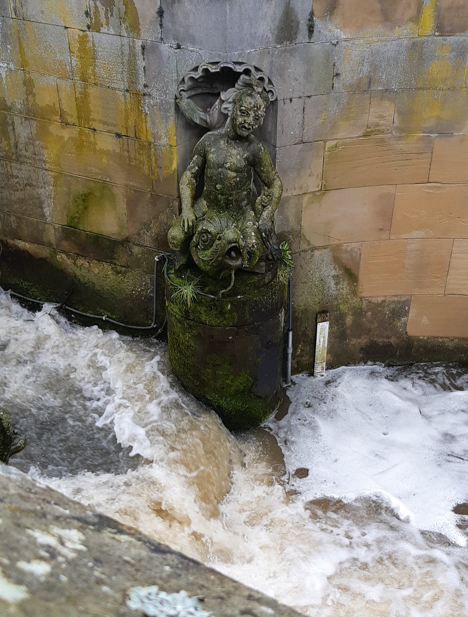 11mwc's tweet photo. Even the water sprite at the main Galashiels sluice is looking a bit worried at the rising water levels.
#galashiels
#watersprite
#rainydays https://t.co/A5hlrCMRVK