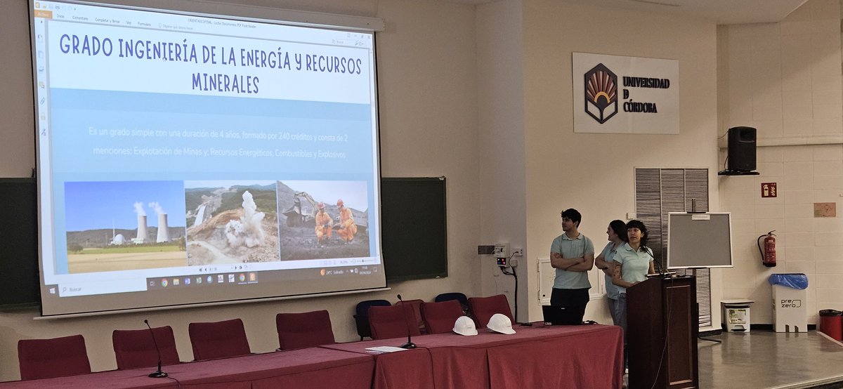 La <a href="/epsb_uco/">Escuela Politécnica Sup. de Belmez Univ. Córdoba</a> presenta sus títulos al alumnado de Bachillerato Tecnológico de la pronvincia en OrientaUCO, organizado por la <a href="/Univcordoba/">Universidad Córdoba</a> en el Campus de Rabanales. Gracias a Lola, Paula y Jose, por su entusiasmo a la hora de presentar sus títulos y su Escuela. Seguimos creciendo