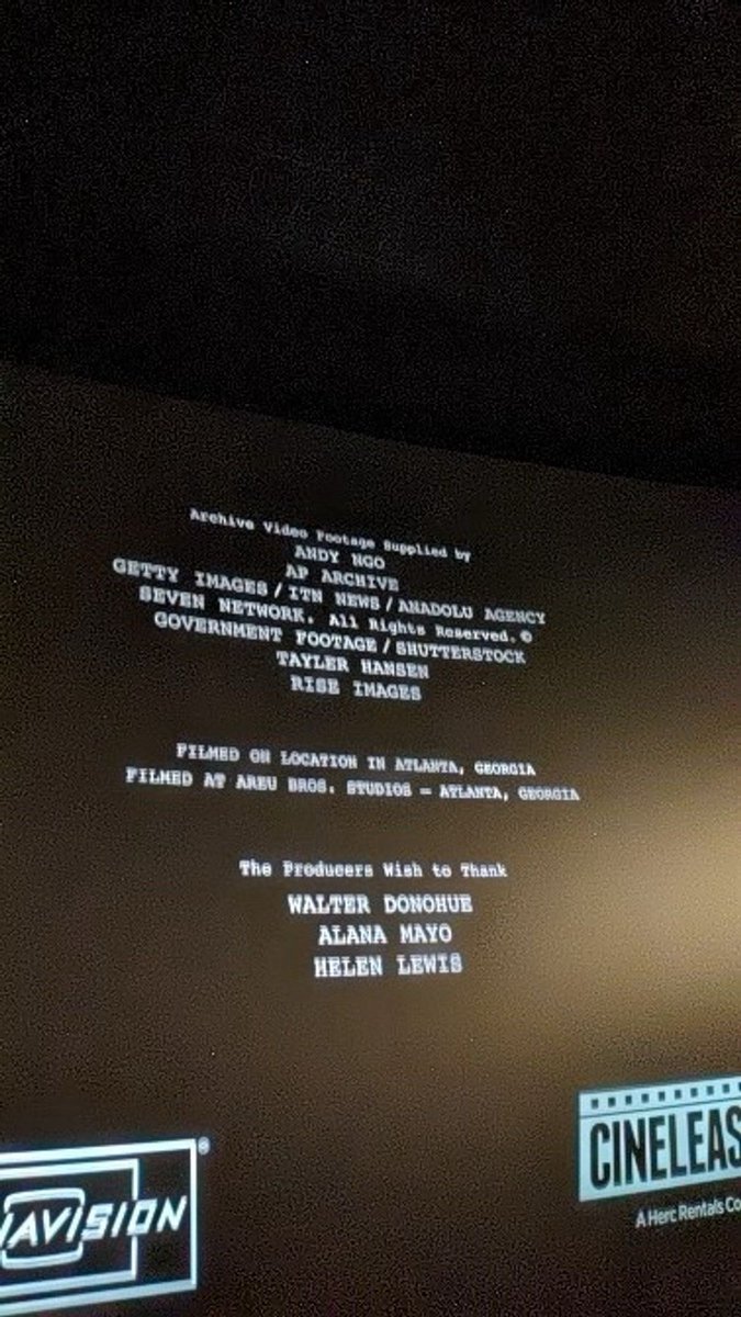 In case you were wondering about watching Civil War, they thank actual Nazis in the credits. NGL seeing Andy Ngo and Helen Lewis there really hurts my opinion of @A24.