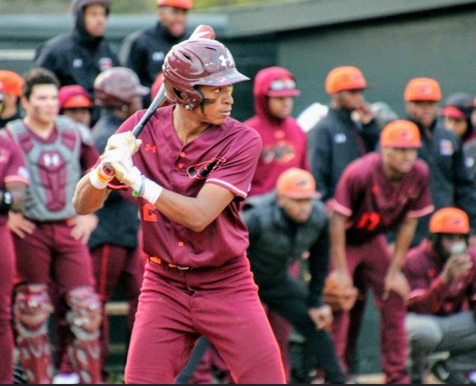 DevanJ05's tweet photo. After talking to @CoachBledsoe3 I’m blessed to receive my second offer from Claflin University! @ClaflinBB #AGTG https://t.co/0EPqOFYar2