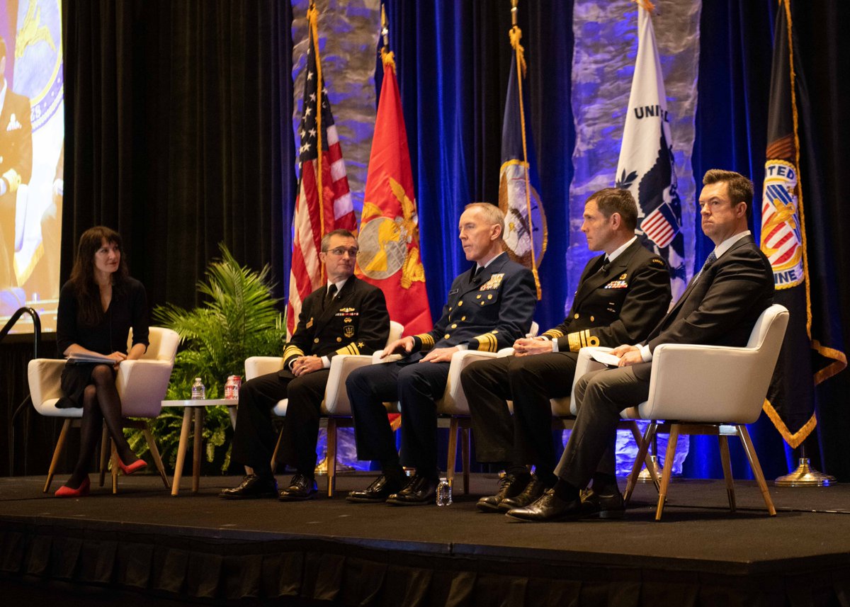 Vice Adm. Doug G. Perry, commander, @JFCNorfolk and U.S. 2nd Fleet, joins @Comd_RCN Vice Adm. Angus Topshee, and other military leaders during a discussion panel at the #SeaAirSpace conference held in National Harbor, Md., April 8. @RoyalCanNavy #SAS2024 #StrongerTogether