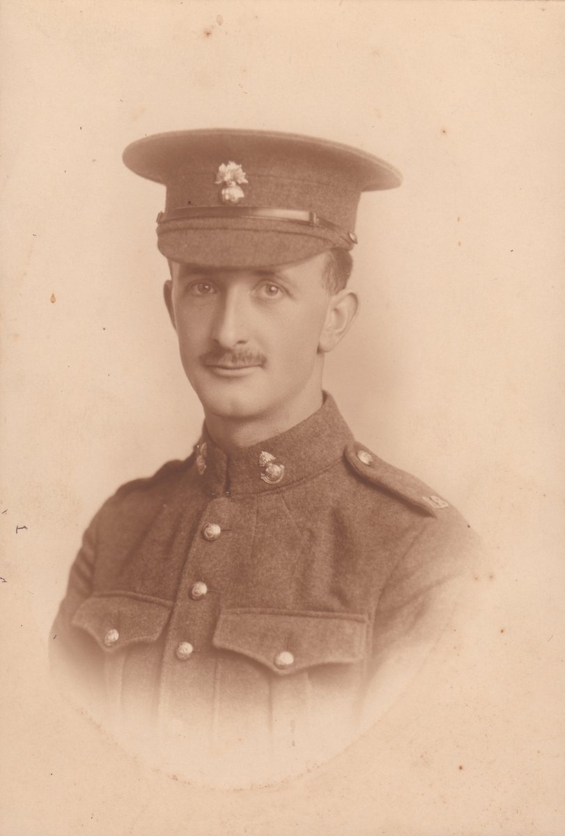 Today, we remember LCpl Frederick George Toogood of #Saanichton. A fruit grower, he & his brother enlisted @ WillowsCamp in Nov1915. 
In Aug1917, he was reported missing, presumed dead. He's commemorated on #Vimy Memorial, Pas de Calais, France.
#VimyRidge #CSaan #LogCabinMuseum