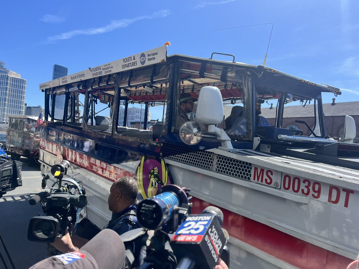 Cue the Duckboats! The 2004 Reverse The Curse Red Sox team will ride these Duckboats to Fenway for Opening Ceremonies soon. @boston25 #Redsox