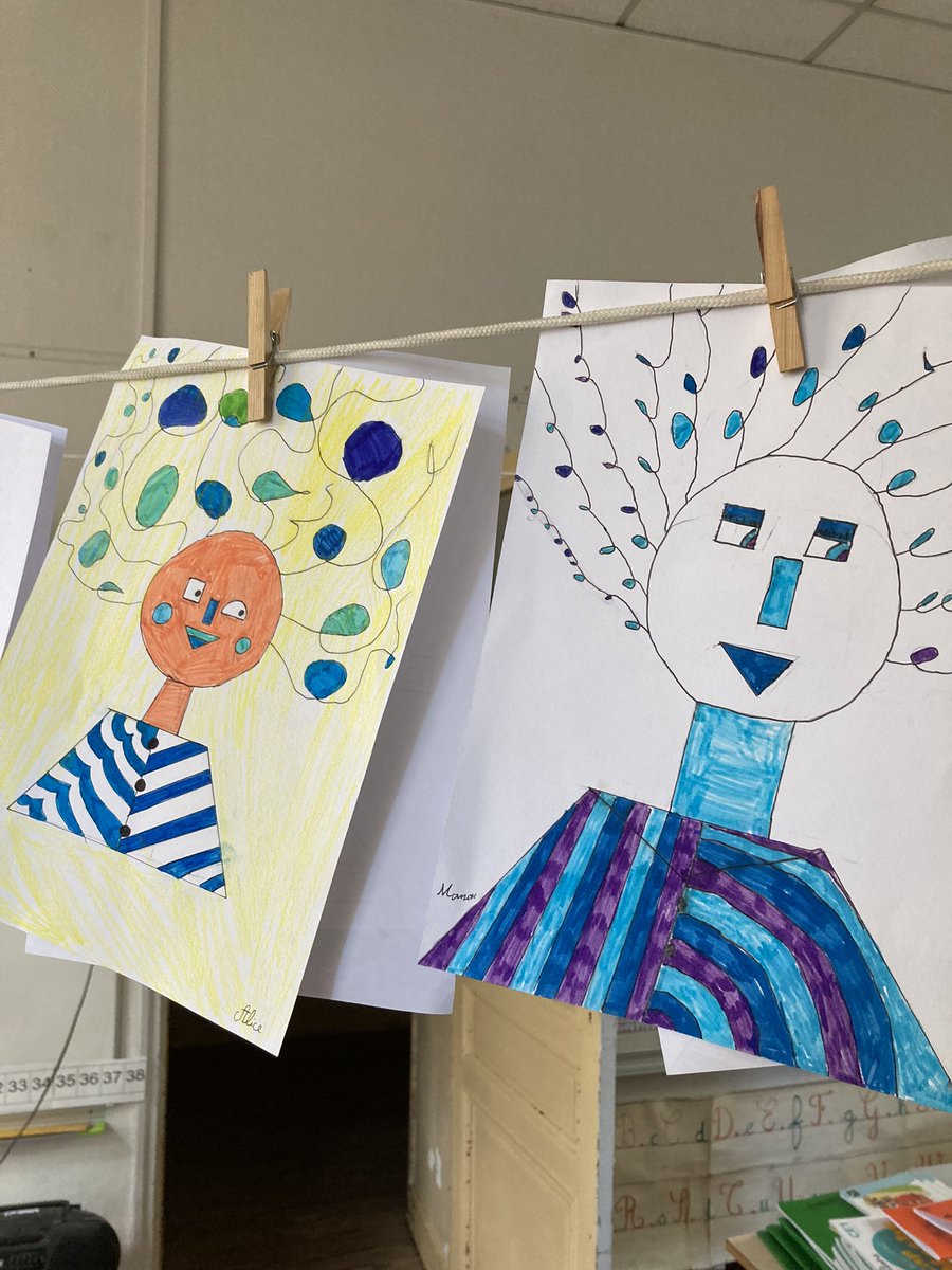 HatierAquitaine's tweet image. 🔶 Belles productions d’👨🏼‍🎓ds la classe de Patricia … 
…suite à une (ré)interprétation de la proposition de @claire_lomme @MarionMichel76 ds Mini Projets Maxi #Maths #CE1 : 
à partir d'un album, découvrir l'angle droit et le rectangle
#TeamPE #Géométrie 
📐@lucieboue @SylNugues