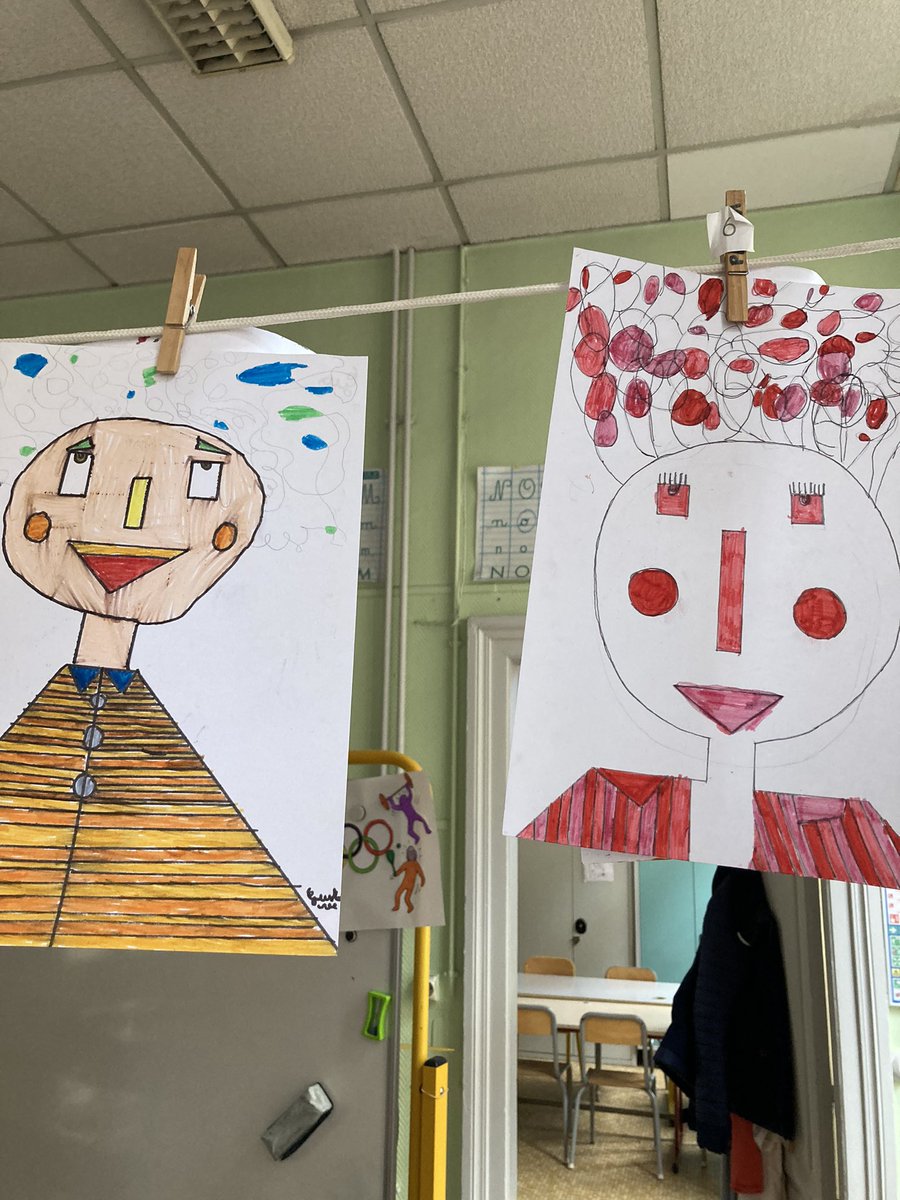 HatierAquitaine's tweet image. 🔶 Belles productions d’👨🏼‍🎓ds la classe de Patricia … 
…suite à une (ré)interprétation de la proposition de @claire_lomme @MarionMichel76 ds Mini Projets Maxi #Maths #CE1 : 
à partir d'un album, découvrir l'angle droit et le rectangle
#TeamPE #Géométrie 
📐@lucieboue @SylNugues