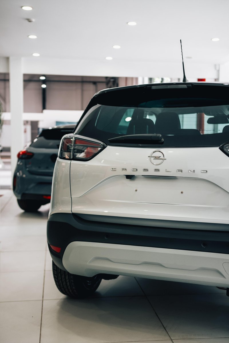 Auto88BCN's tweet photo. ⚡¡Estamos muy contentos de anunciaros que desde hoy tenemos las primeras unidades de vehículos Opel expuestas en nuestro concesionario de La Maquinista!

📍Os esperamos en carrer de la Ciutat d'Asuncion, 34 en Barcelona. https://t.co/gPxsCQhQ80