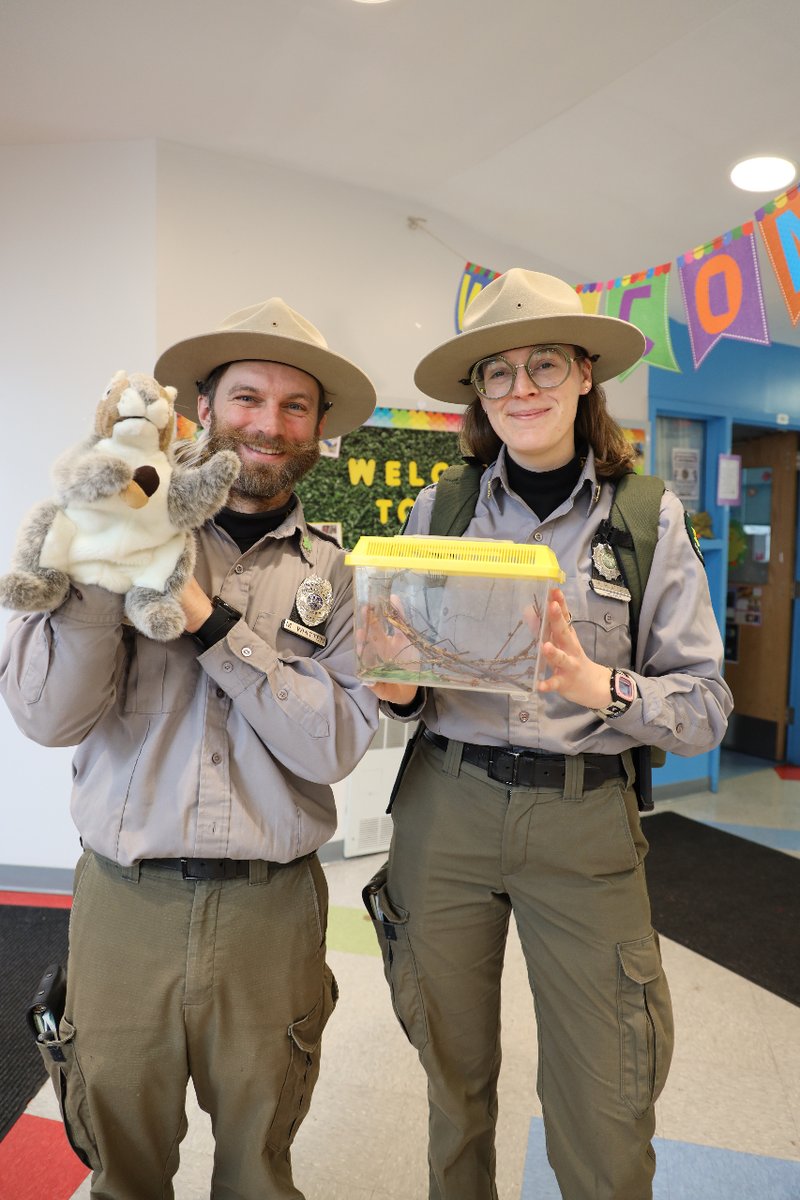 '🌳🐛 Bug Alert at Rose Hill Webster 1! 🐛🌳 Our classrooms turned into a mini-jungle today, thanks to the Urban Park Rangers who brought their little friends, Stick Bugs, to visit! @NYCParks @NYCSchools @CSD10Bronx