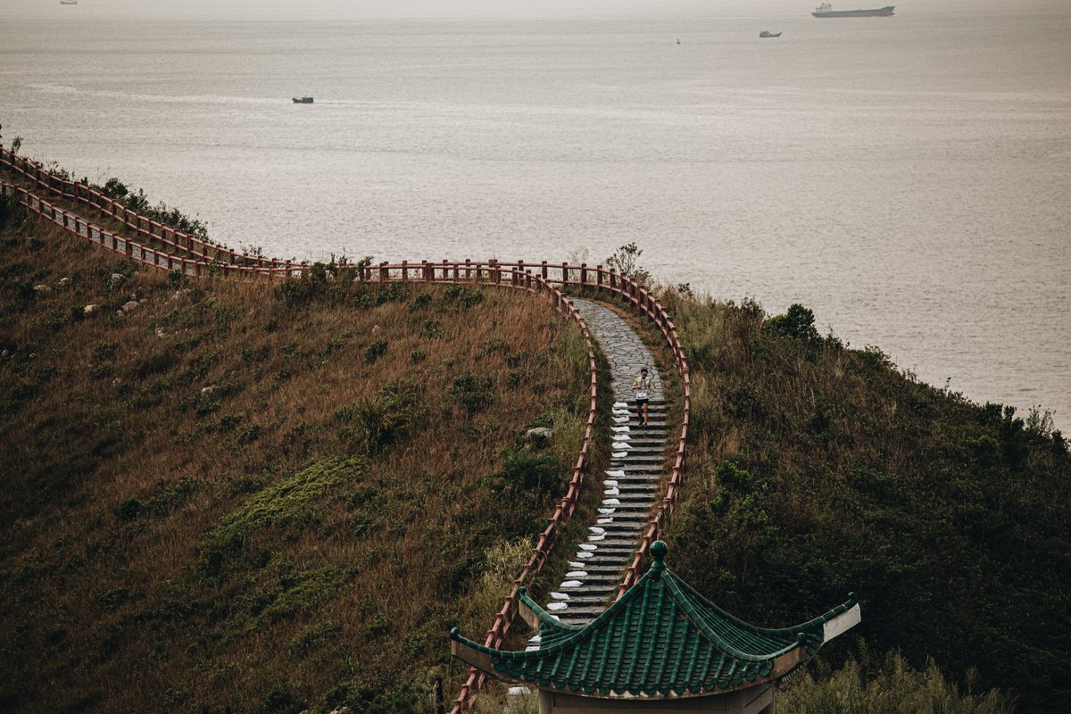 Will you dare to tackle the spiciest stairs of the series at #TransLantaubyUTMB ? 🇭🇰 2024 registration is now open, with a 48-hour priority registration window for UTMB Index holders! 🗓 8-10 Nov., 4 distances from 122 to 27 km translantau.utmb.world 🌍 Let’s go! #UTMBWorld