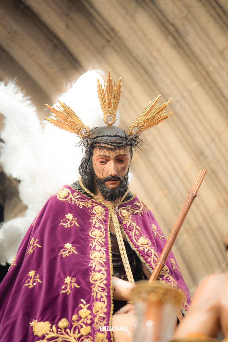 GnzAlvarez's tweet photo. Recuerdos de un Martes Santo.

📸 @GnzAlvarez 

@HdadSanEsteban 
#TDSCofrade #Sevilla #SSantaSevilla24 https://t.co/T9z54sdypy