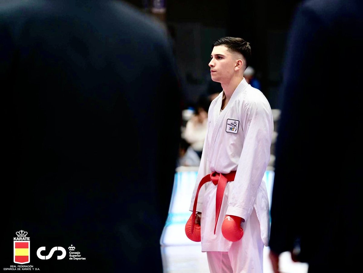 buenconsejoll's tweet photo. Felicitamos a nuestro ex alumno, y actual monitor, Eduardo Bazo Solórzano🥋🥈 por la plata y título de subcampeón de España 🇪🇸 del nacional en Pontevedra.Todo un lujo y orgullo para el Centro contar todo un campeón en la preparación de nuestros chicos en esta actividad deportiva. https://t.co/9KA0dW9I7Z