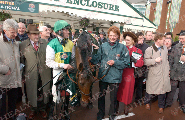 🐎 @AintreeRaces 9-April-2005 #fromthearchives #Memories #HealyRacing #OnThisDay #HorseRacing #19yearsold JOHN SMITH´S GRAND NATIONAL of £700,000 'Hedgehunter' O- Trevor Hemmings T- @WillieMullinsNH J- Ruby Walsh (c)healyracing.ie