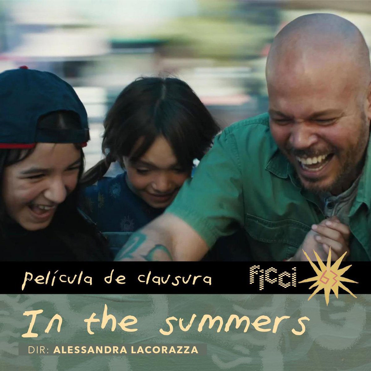 _FICCI_'s tweet image. "In the summers", la ópera prima de Alessandra Lacorazza, cerrará el #FICCI63 con broche de oro 🌟 Sumérgete en un viaje íntimo por los desiertos de Las Cruces, NM, explorando la complejidad de las relaciones familiares y el paso del tiempo en la identidad.