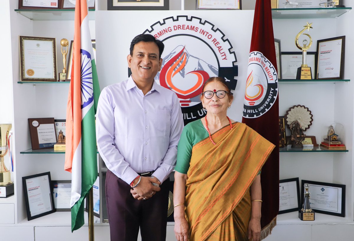 gehudehradun's tweet photo. Delighted to witness the cultural preservation in action as Padmashri Dr. Basanti Devi ji, renowned #Jaagar singer of #Uttarakhand, presents her book 'नंदा के जागर' to Hon’ble Vice Chancellor, #GEHU, Prof. (Dr.) Sanjay Jasola who appreciated her efforts in preserving Uttarakhand's vibrant heritage and passing on its legacy. A commendable gesture highlighting the importance of preserving Uttarakhand's culture.
#CulturalExchange #UttarakhandPride #JaagarSinger #LegacyPreservation #gehu