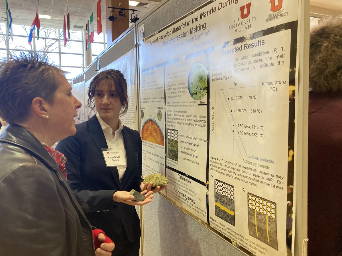 First poster presentation for Constance. She did great! 
@uofuour @UofUGeo @uofu_science @UofUCMES 
#MagMaXLab