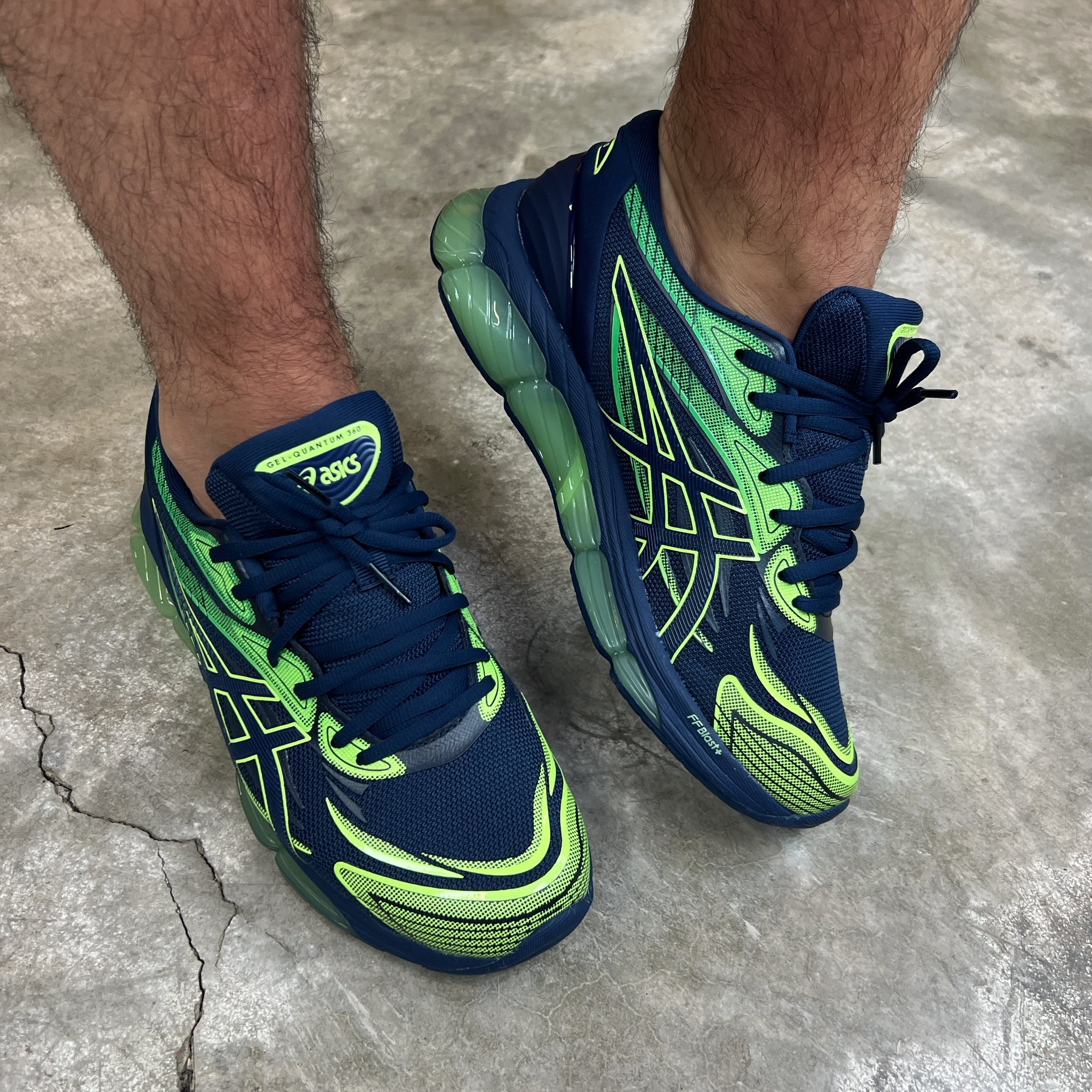 Bennetts on X Asics Gel Quantum 360 Green https t 1cP8D4FacU X