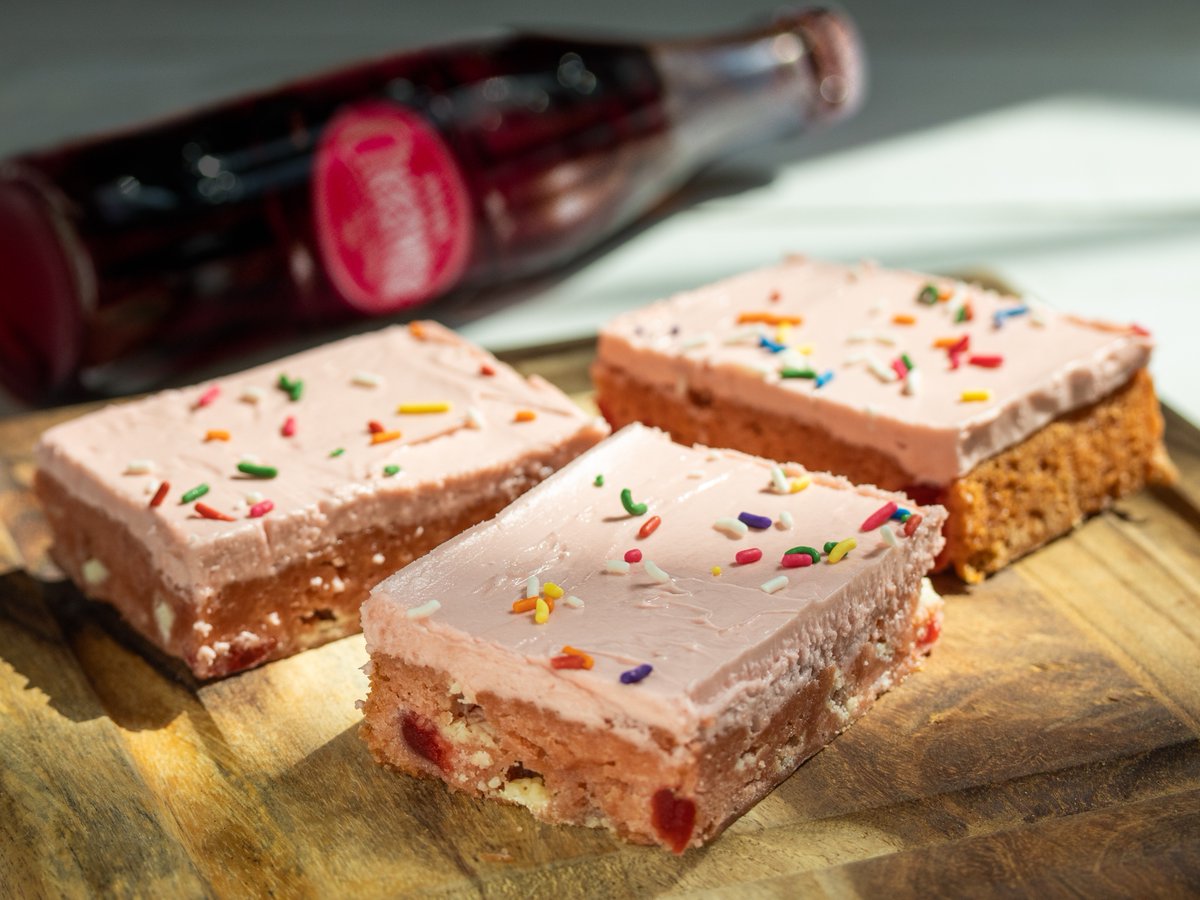 Hot off the press and fresh from the oven, we have some NEW and delicious treats this month! Take a peek at our Cheerwine Blondie, one of many sweets well worth a stop by the 4R Bakery during your next Smokehouse visit. 😋 🍰