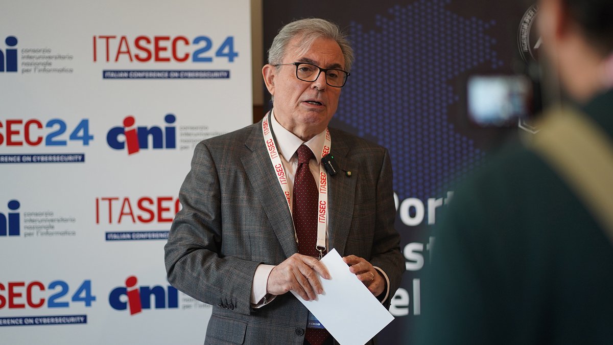 ITASEC_Conf's tweet photo. 📢 Il Direttore Generale di ACN Bruno Frattasi a ITASEC24 ha illustrato i risultati raggiunti dall’Agenzia nell’ultimo anno. Un anno segnato dalla parola crescita.
#⃣ #ITASEC24 #cybersecurity #Salerno
https://t.co/OqPm15xy43 https://t.co/iW8aCZp7Xu