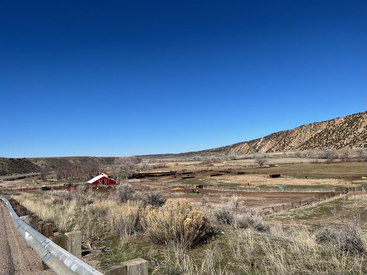 Views from the drive to Rangely, from our route scouting trip last week!

🚲 ridetherockies.com/registration/
