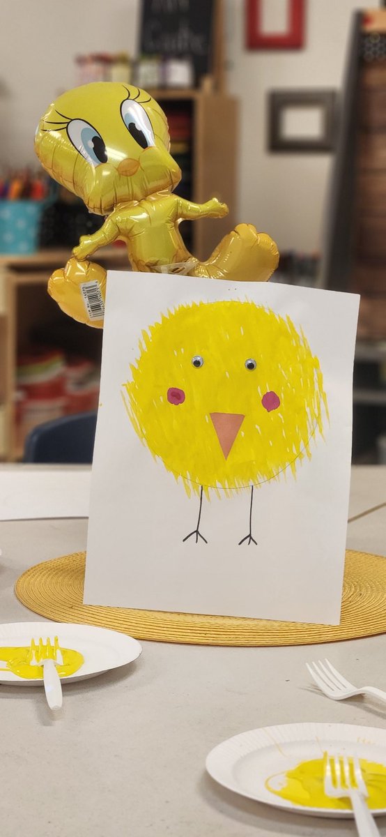 Chick learning kinda day! 🐣 #kindergarten #farmanimals