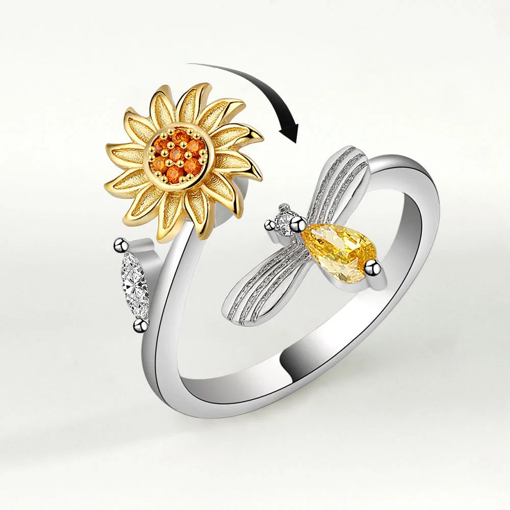 ✨ Blooming Beauty: The Sunflower Flower Ring ✨