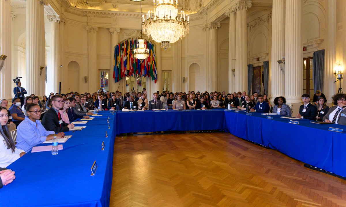 A pleasure to take part in the opening of the UPenn Model OAS at headquarters in Washington D.C. With 178 students from 20 schools, this is an excellent chance for them to learn & engage with the OAS mission to collectively foster peace, justice, and solidarity in the Americas.