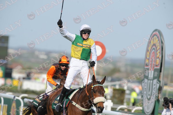 🐎 @AintreeRaces 9-April-2011 #fromthearchives #Memories #HealyRacing #OnThisDay #HorseRacing #13yearsold John Smith´s Grand National Chase of £950,000 'Ballabriggs' O- Trevor Hemmings T- @donaldmccain J- Jason Maguire (c)healyracing.ie