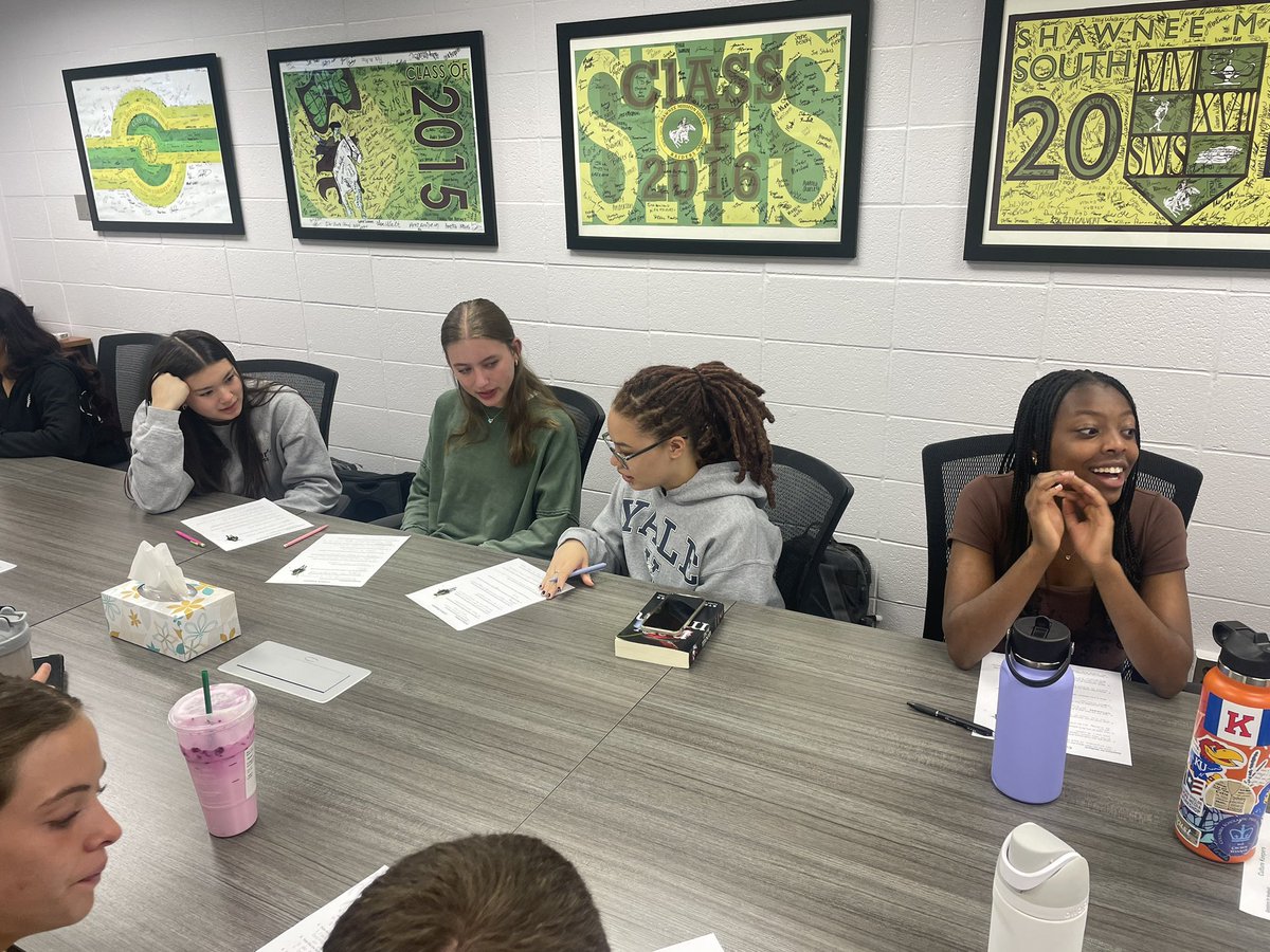 How do you leverage student voice? 
Ask them the hard questions and then… LISTEN. I am so proud of our Raider Culture Keepers for modeling integrity and sharing their passion! @NASSP @KSPrincipals @USAKansas #StudentVoice  #CultureKeepers
#RaiderPride🔰#CultureWins