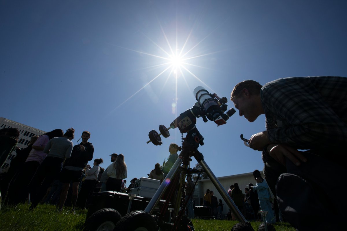 Did you catch the solar eclipse? 🌙 🌑
Marie Johnson, Dean of the College of Natural Sciences and Mathematics, says it's important to make science tangible because, "We spend all day, every day, trying to seek the truth through scientific means. When something like this happens,