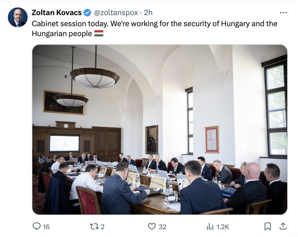 Breaking news from Hungary: for reasons unknown, they eventually let in a woman to the Orbán government's cabinet meeting (far left corner).