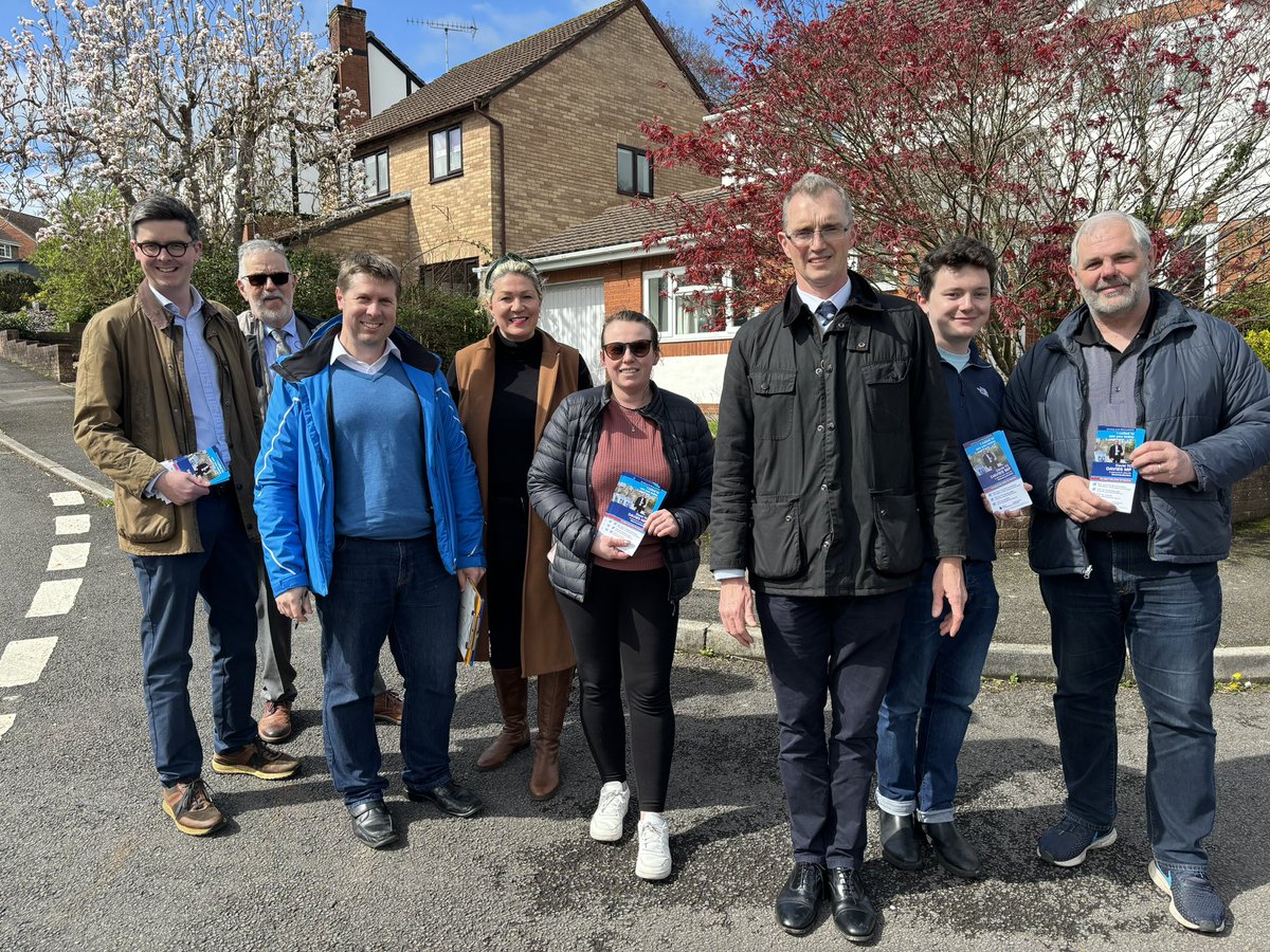 Great to be out canvassing for @MonmouthshireCA @DavidTCDavies MP in #Monmouthshire today - fantastic response on the doorstep for our hard working constituency MP 🗳️🔵🏴󠁧󠁢󠁷󠁬󠁳󠁿🇬🇧