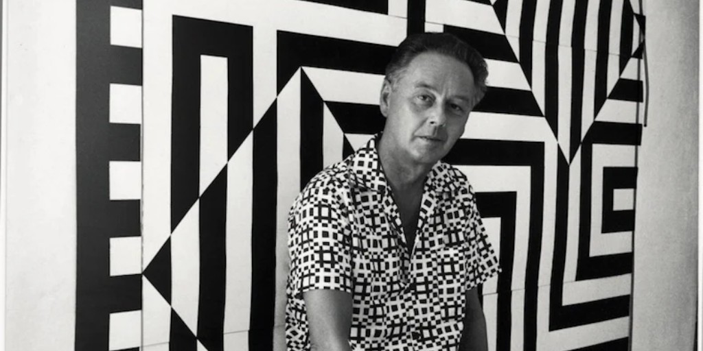 #HappyBirthday to #𝗩𝗶𝗰𝘁𝗼𝗿𝗩𝗮𝘀𝗮𝗿𝗲𝗹𝘆! To inquire about works by #Vasarely, please contact info@tiroche.com. _____ #𝗪𝗶𝗹𝗹𝘆𝗠𝗮𝘆𝘄𝗮𝗹𝗱, 𝘗𝘰𝘳𝘵𝘳𝘢𝘪𝘵 𝘰𝘧 𝘝𝘪𝘤𝘵𝘰𝘳 𝘝𝘢𝘴𝘢𝘳𝘦𝘭𝘺, 1960. © Association Willy Maywald / Adagp, Paris