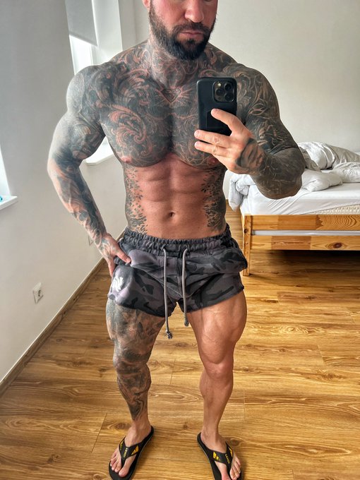starting diet today. not excited but I&rsquo;m excited to get shredded for summer. https://t.co/FzBKYW9grV<a href="/tag/clip"class="tags"><span>#clip</span></a>