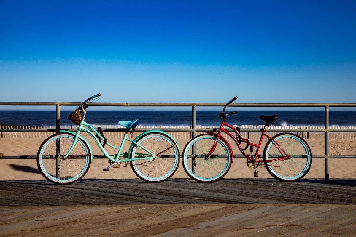 NJ has bike riding paths for every type of adventurer. Whether you want to take in the ocean breeze of Asbury or trek through the forested Pine Barrens, you're in for an adventure: visitnj.org/article/10-gre…. 🌳🚴🌊 📷 : IG scottsjersey #VisitNJ #BikingAdventures #BikeNJ
