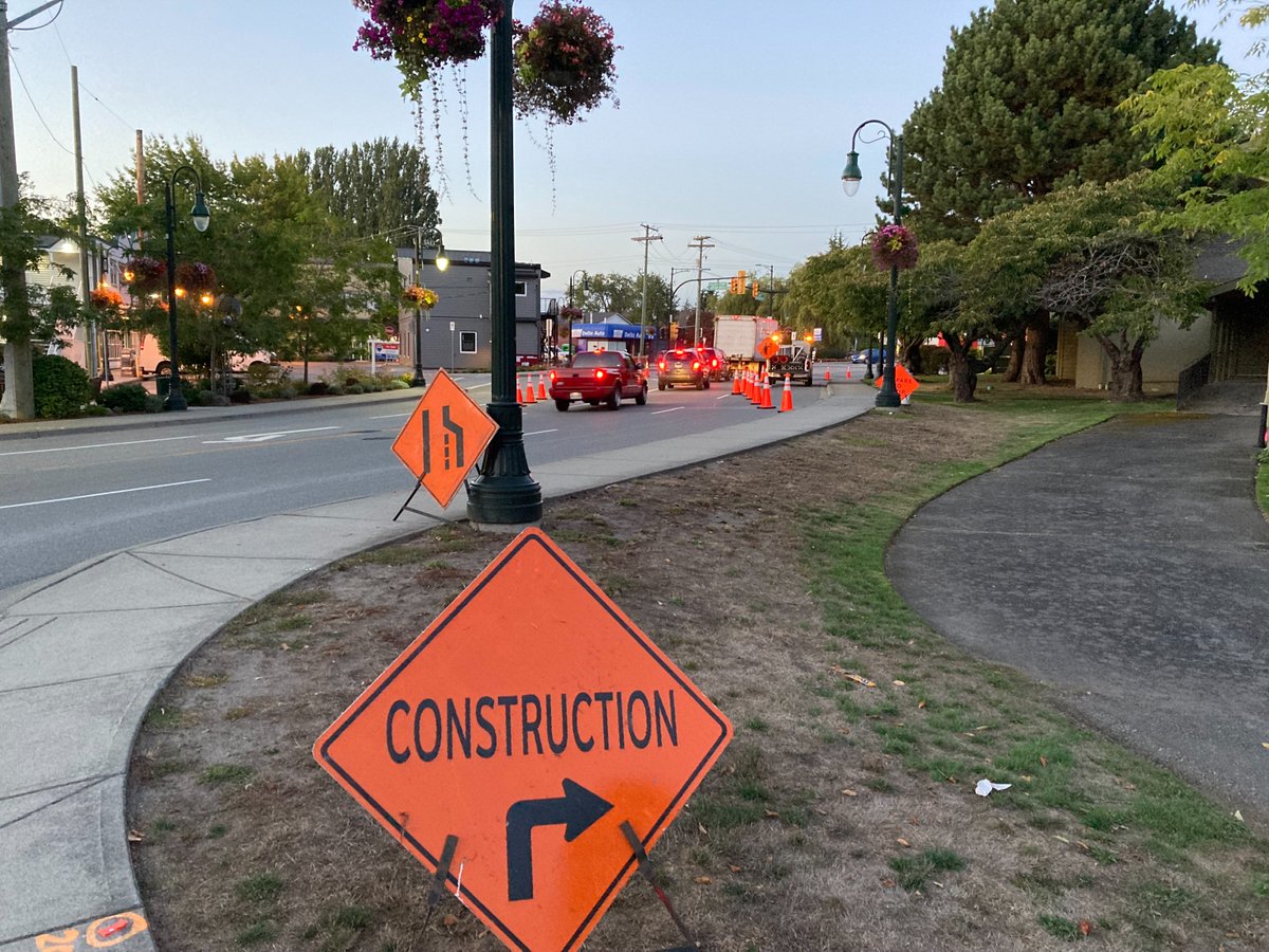 Final road restoration on Arthur Drive and Elliott Street is scheduled to begin tomorrow, April 10, weather permitting.

Be advised of traffic disruptions in #LadnerBC. Single lane alternating traffic will be in place. Please obey all traffic control personnel.

@driveBC