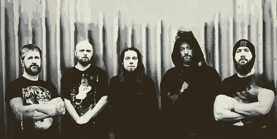 No idea what the majority of tonight’s playlist will be yet.

What I DO KNOW for sure is that Vnder A Crvmbling Moon are tonight’s featured album.

Tune in to <a href="/phonicfm/">Phonic FM</a> from 10:30pm(ish), if you’d like to know more…

facebook.com/groups/1106106…

#7DeadlysTuesdayTantrum