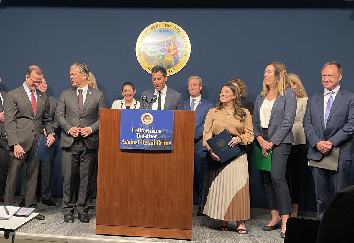 Joined @CASpeakerRivas and colleagues for the Californians Together Against Retail Crime press conference. I’m in strong support of this balanced package of bipartisan bills to address the rise in organized #retailtheft. It’s time to protect our communities and small businesses.