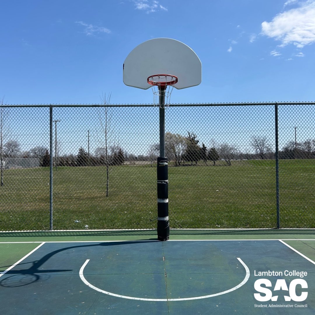 Hey Lions! We figured with temperatures starting to warm up, and more students using the Rec Pad, it was probably time to change out the mesh!😆 The new mesh is ready to go and the Rec Pad is open for the season!🦁☀️🏀⛹️⛹️‍♀️ Rec Pad located next to Residence Building.