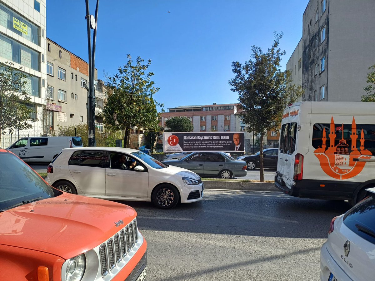 Mübarek Ramazan Bayramı dolayısıyla ilçemiz geneli pankartlama çalışmaları yapılmıştır.