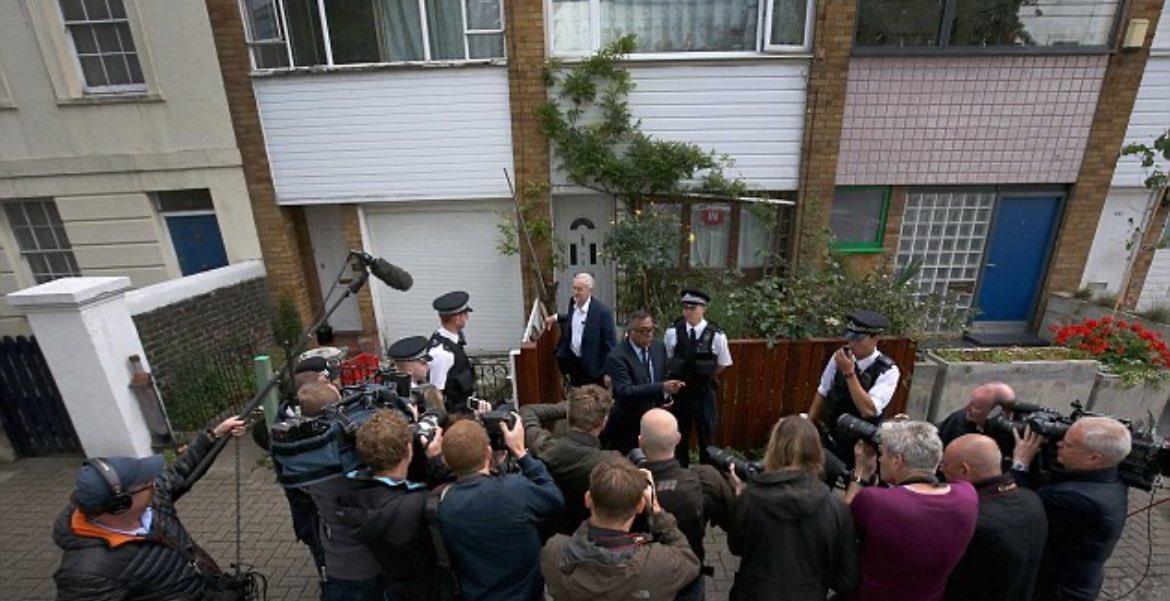 Daily occurrence outside Jeremy Corbyn’s home but no politicians objected. No one called it harassment. So unless you did & have the same principles for everyone not just Starmer then be quiet coz it’s just hypocrisy.
