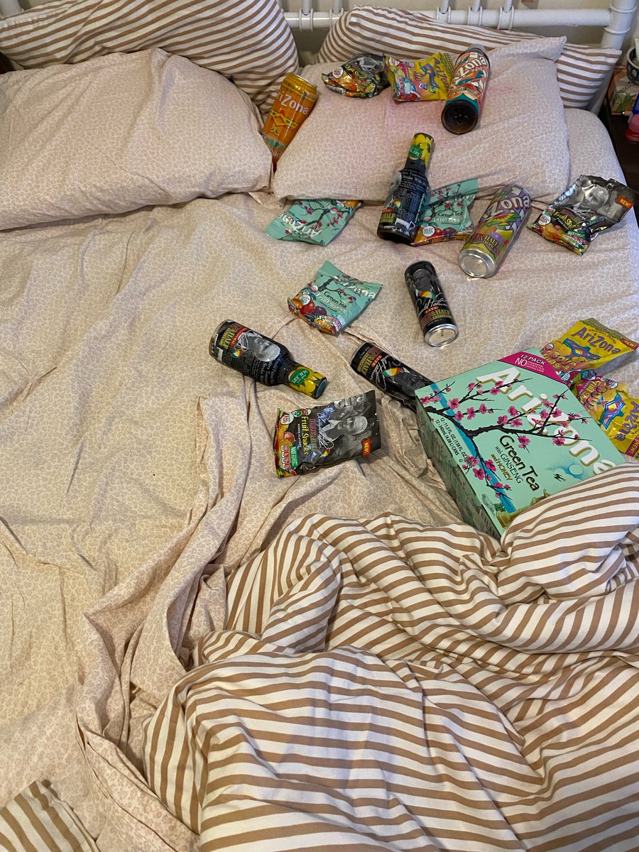 DrinkAriZona's tweet photo. https://t.co/KFjY99126i