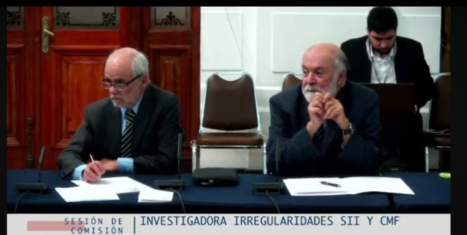 El Colegio de Abogados abordó la importancia de la #ética profesional en la reciente sesión de la Comisión Investigadora sobre irregularidades en el SII y la CMF. Destacaron la integridad del Estado de Derecho y la confidencialidad como pilares fundamentales, entre otros temas.