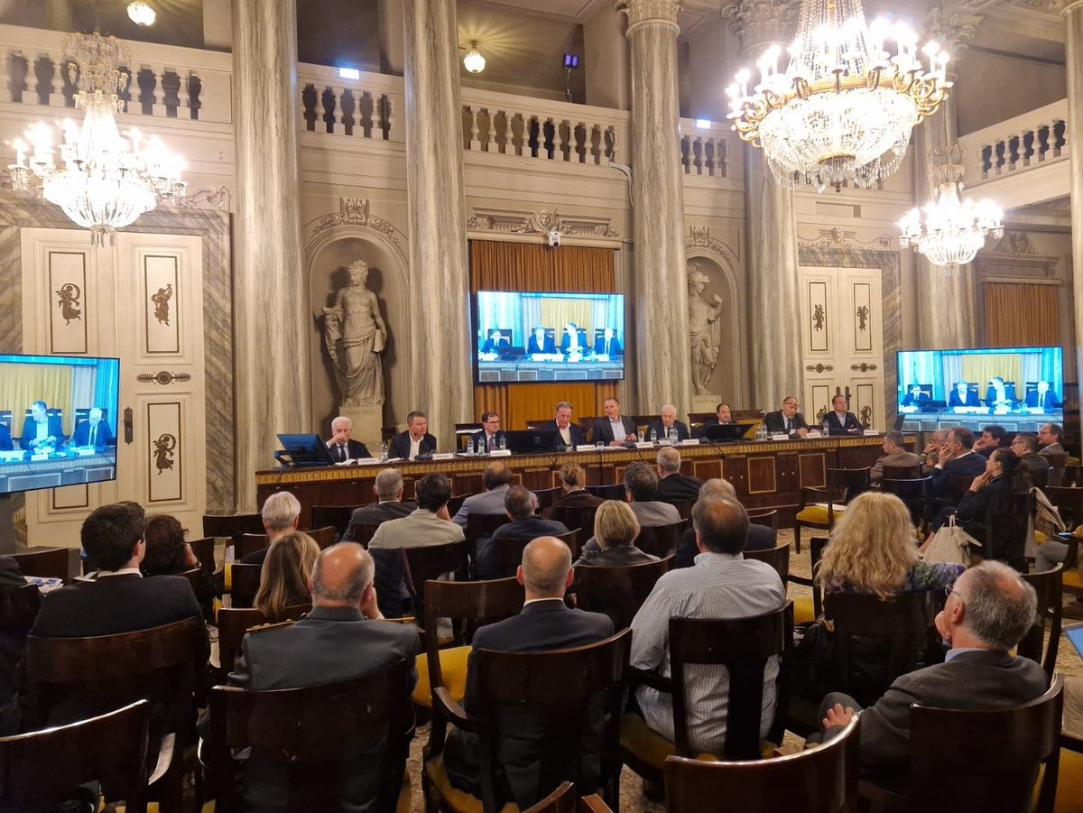 'Logistica e infrastrutture per #FriuliVeneziaGiulia. Fattori chiave per competitività', organizzato oggi a #Trieste da sistema camerale del Friuli Venezia Giulia con la collaborazione di #Uniontrasporti.

[...] leggi tutto 👉🏻 bit.ly/4aKFcV0

#FVG #RegioneFVG