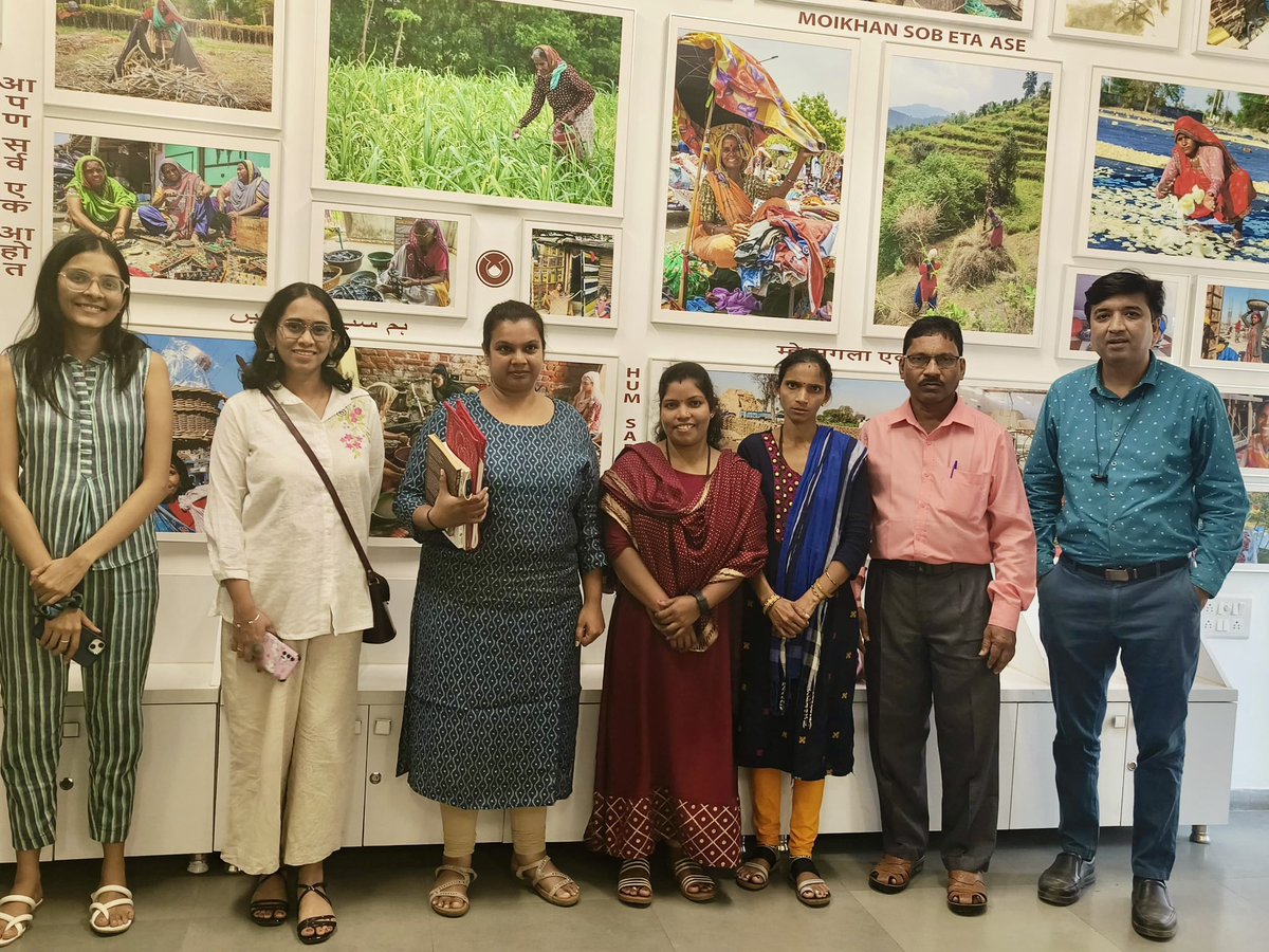Brahmani SHG members, running Jungle Trails Homestay, embark on a Gujarat trip with Airbnb for training. Supported by Tourism Dept, they explore new horizons—a true testament to women's empowerment. #GoaTourism #Homestays #Womenempowerment