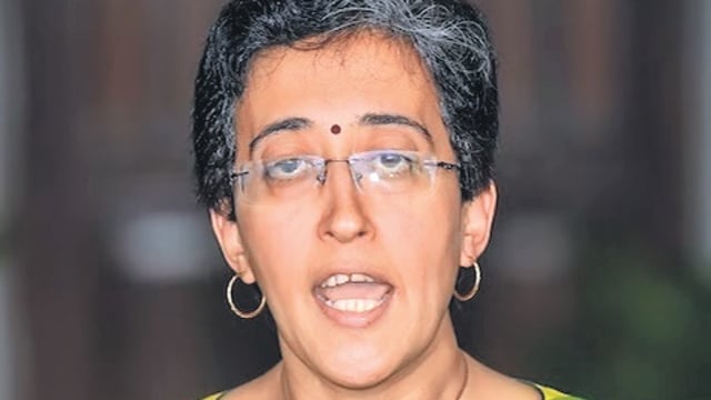 “BJP had promised to resolve
foreigners issue in #Assam but instead it has implemented CAA to provide Indian citizenship to those who came to the country from outside ILLEGALLY':- (P)AAPi leader @AtishiAAP said.

They are HINDUS, Madam, who came from Pakistan, Bangladesh &…