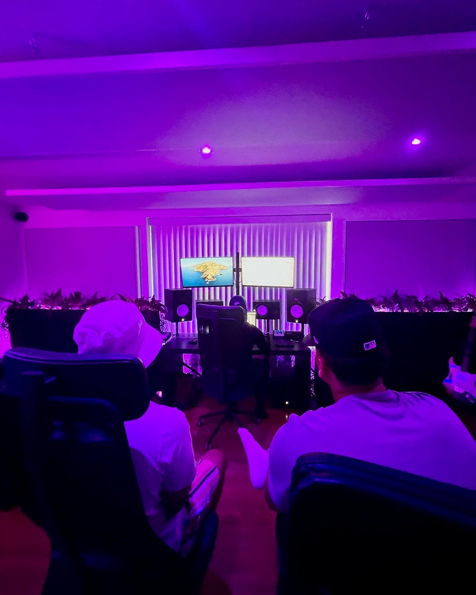 StudioAvnu's tweet image. Spring Flash Sale Coming Soon!!!