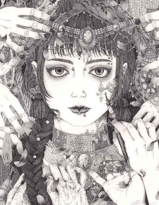 Hi, #PortfolioDay Draw pen drawings that require patience. 