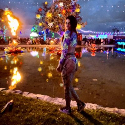 #NewProfilePic https://t.co/5IJlvhHpbO<a href="/tag/newprofilepic"class="tags">#NewProfilePic</a>