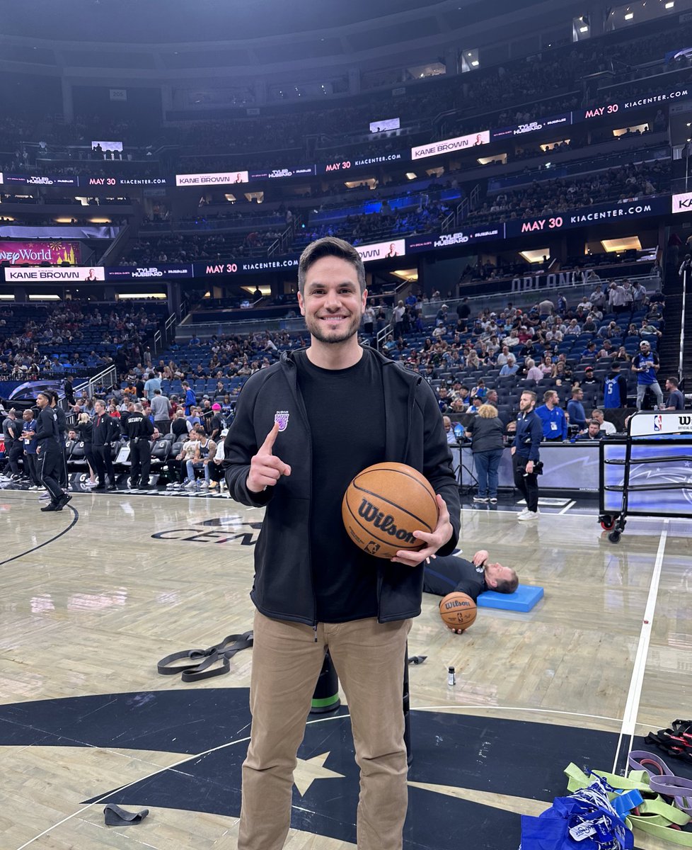 Albert Varacallo III tweet media