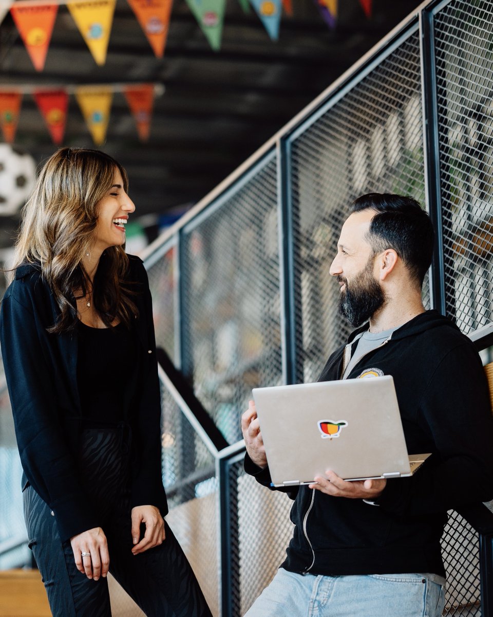 Are you considering new avenues for your career? Check out roles on our Devices and Services team such as hardware engineering, silicon engineering, product managers and more → goo.gle/3PV1XxC #LifeAtGoogle