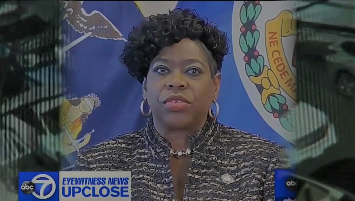 DA Clark talks violence and the lack of mental health resources in the Bronx with Sandra Bookman. abc7ny.com/up-close-with-…